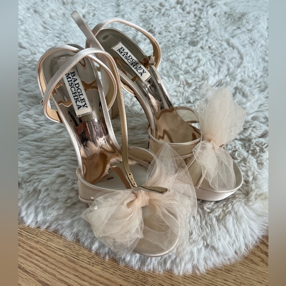 Badgley Mischka platform heels - Picture 2 of 6